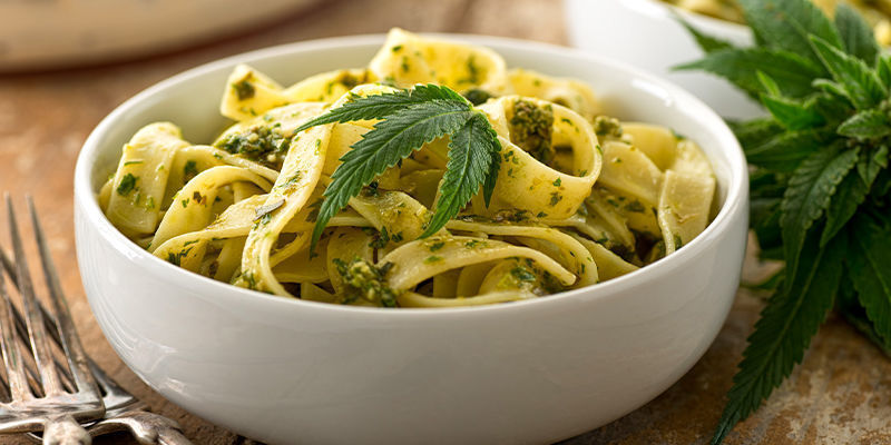 Pasta Al Pesto Alla Cannabis